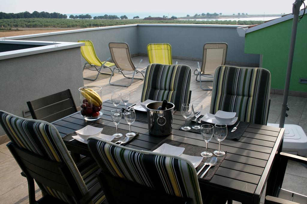 Olive Charm Apartment Umag Ngoại thất bức ảnh